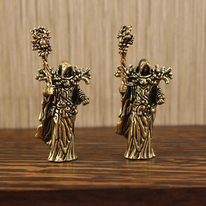 Brass Wizard Figurine — Mystic Mage Desk & Shelf Decor