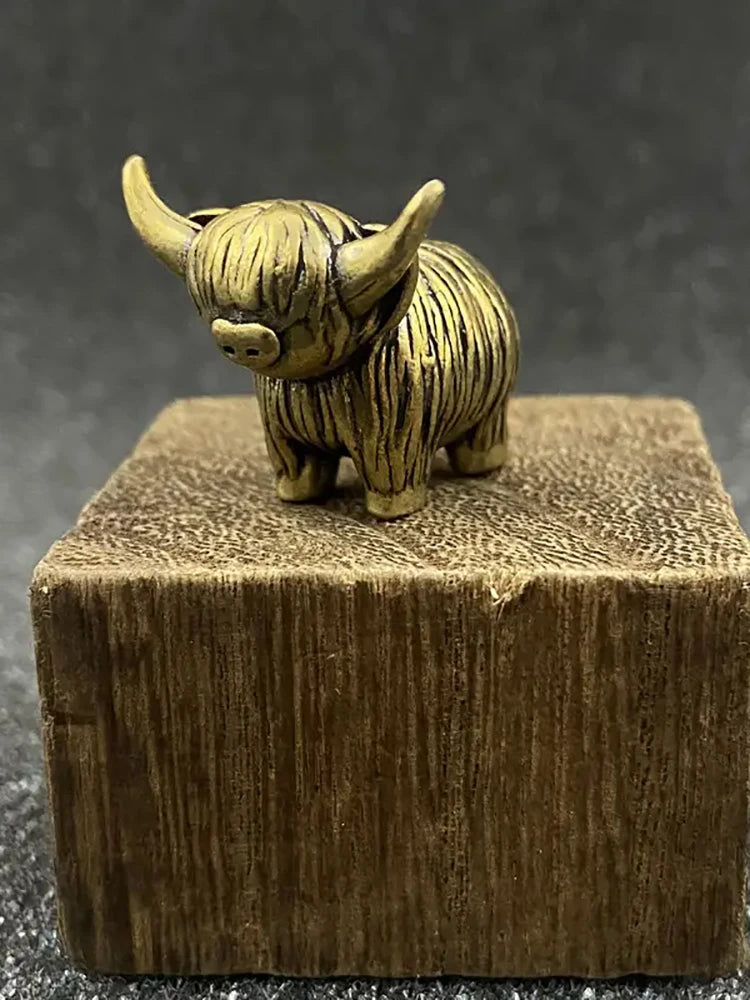 Mini Copper Highland Cow Figurine — Vintage Desk Ornament