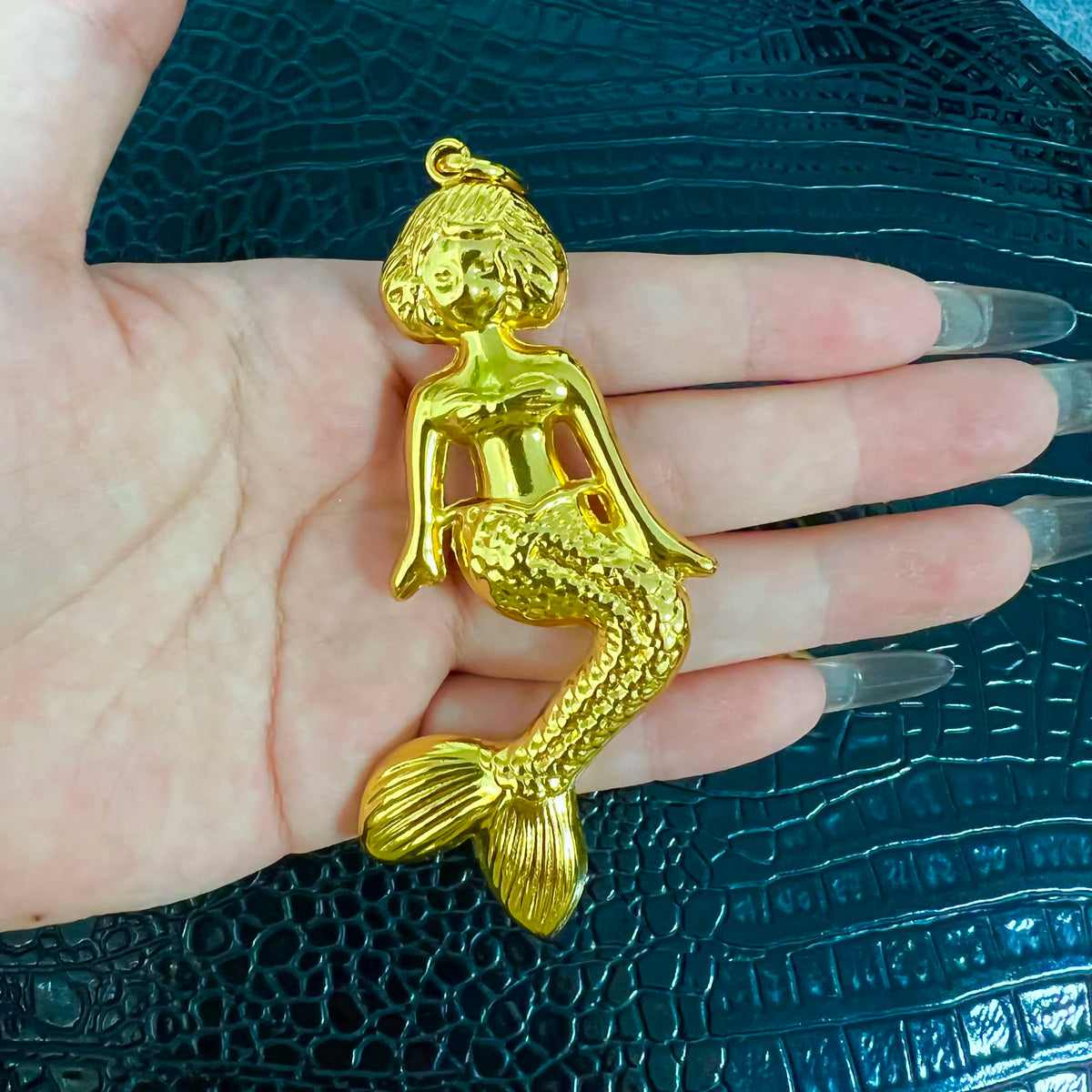 Gold Sovereign Pendant Necklace