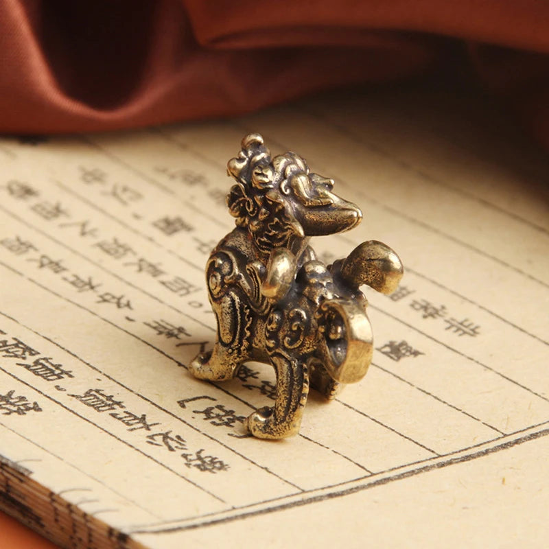 Kirin Feng Shui Ornament Pure Copper Unicorn Pendant Statue Figurine Kylinsculpture Wealth Brass Decor Chinese Pi Ornament