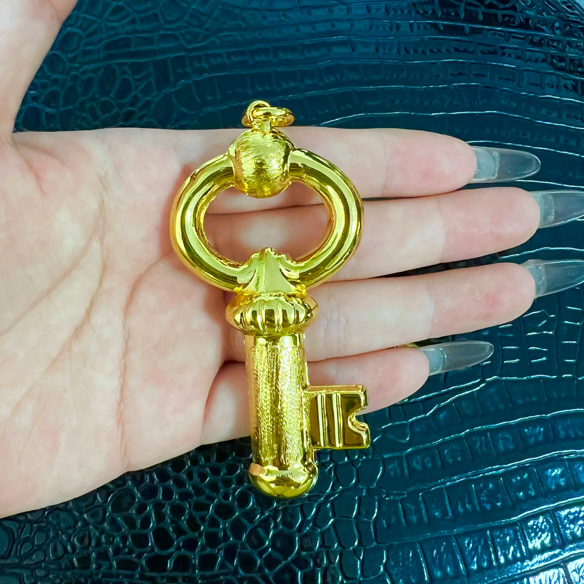 Gold Sovereign Pendant Necklace