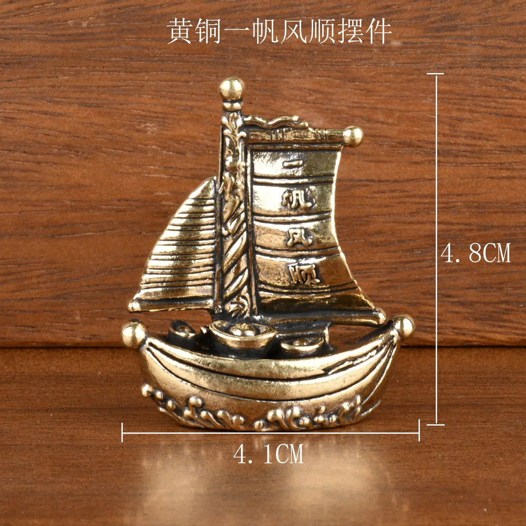 Brass Retro Creative Smooth Sailing Wine Cabinet Decorative Handicrafts, Office and Living Room Desktop Sailboat Mini Ornaments