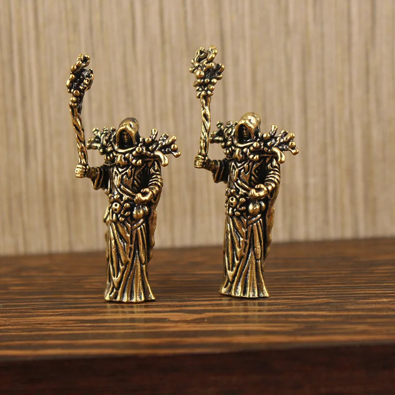 Brass Wizard Figurine — Mystic Mage Desk & Shelf Decor